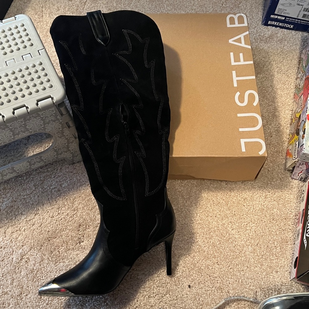 Just Fab Jolene suede knee high Black Heeled Boots Sz 8- wide calf New in box!